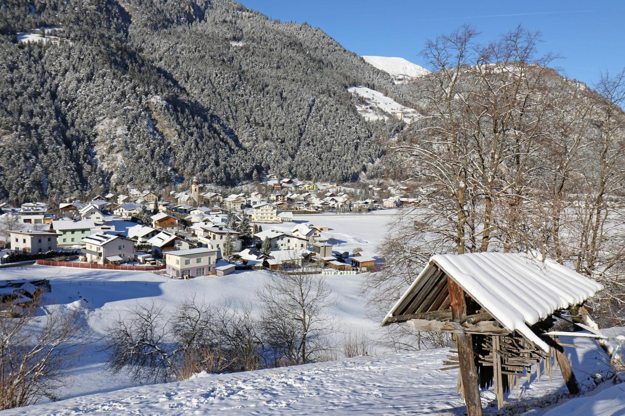 Gasthof Hirschen Pfunds Luaran gambar
