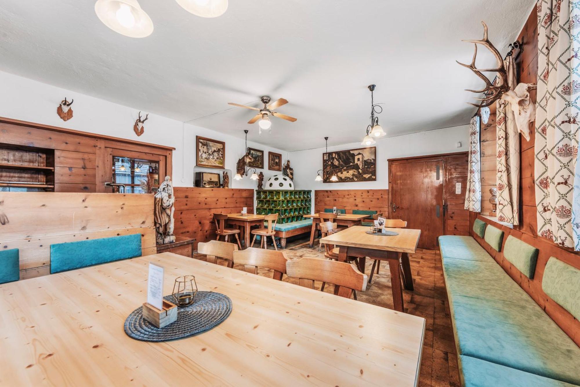 Gasthof Hirschen Pfunds Luaran gambar
